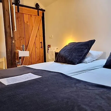 Bed & Breakfast Barvaux, 3*